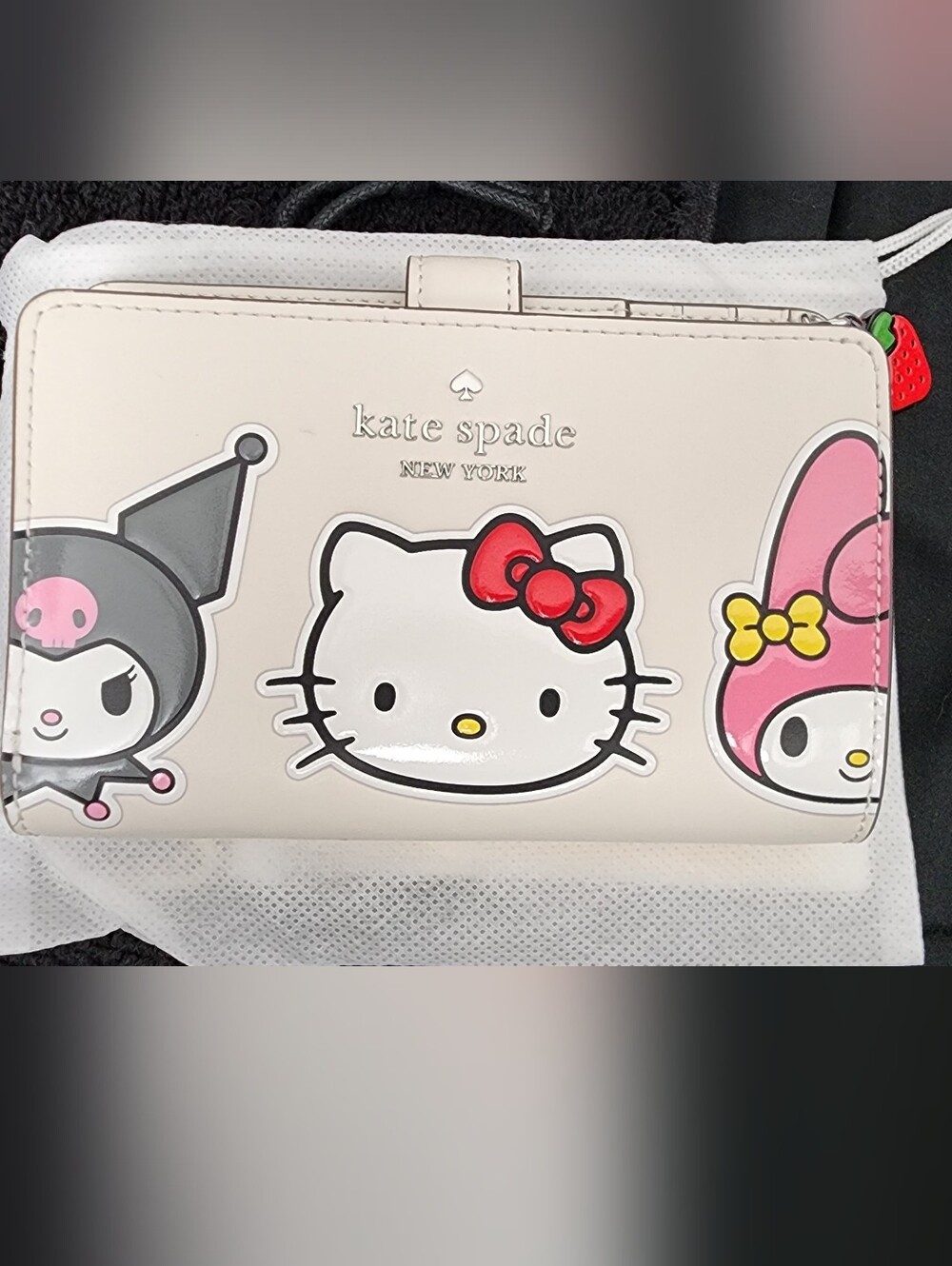 NWOT Hello Kitty x Kate Spade New York Medium Bifold Wallet